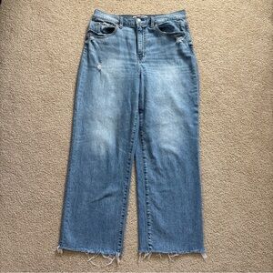 Daze Tough Love High-Rise Straight-Leg Jeans in Light Blue Wash